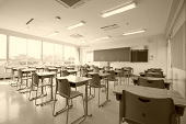 試験会場―高等学校の教室