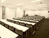 試験監督者会議ー大会議室［171名定員］