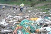 海岸での漂着ごみー山形県酒田市飛島