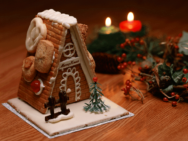 ２００９年１２月―街角にはクリスマス・ツリー、銀色のきらめき。
