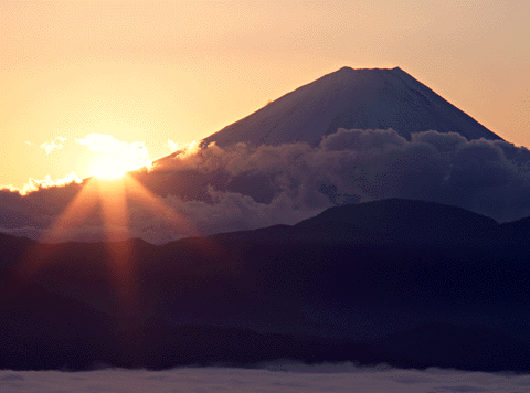 ２０１０年０２月「富士山に御来光」―日いずる国・・・失われた経済に、光あれ！