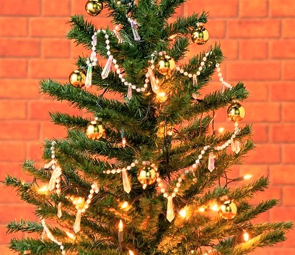 ２０１６年１２月―♪街角にはクリスマスツリー♪シビレルメロディー、手足もしびれる。。
